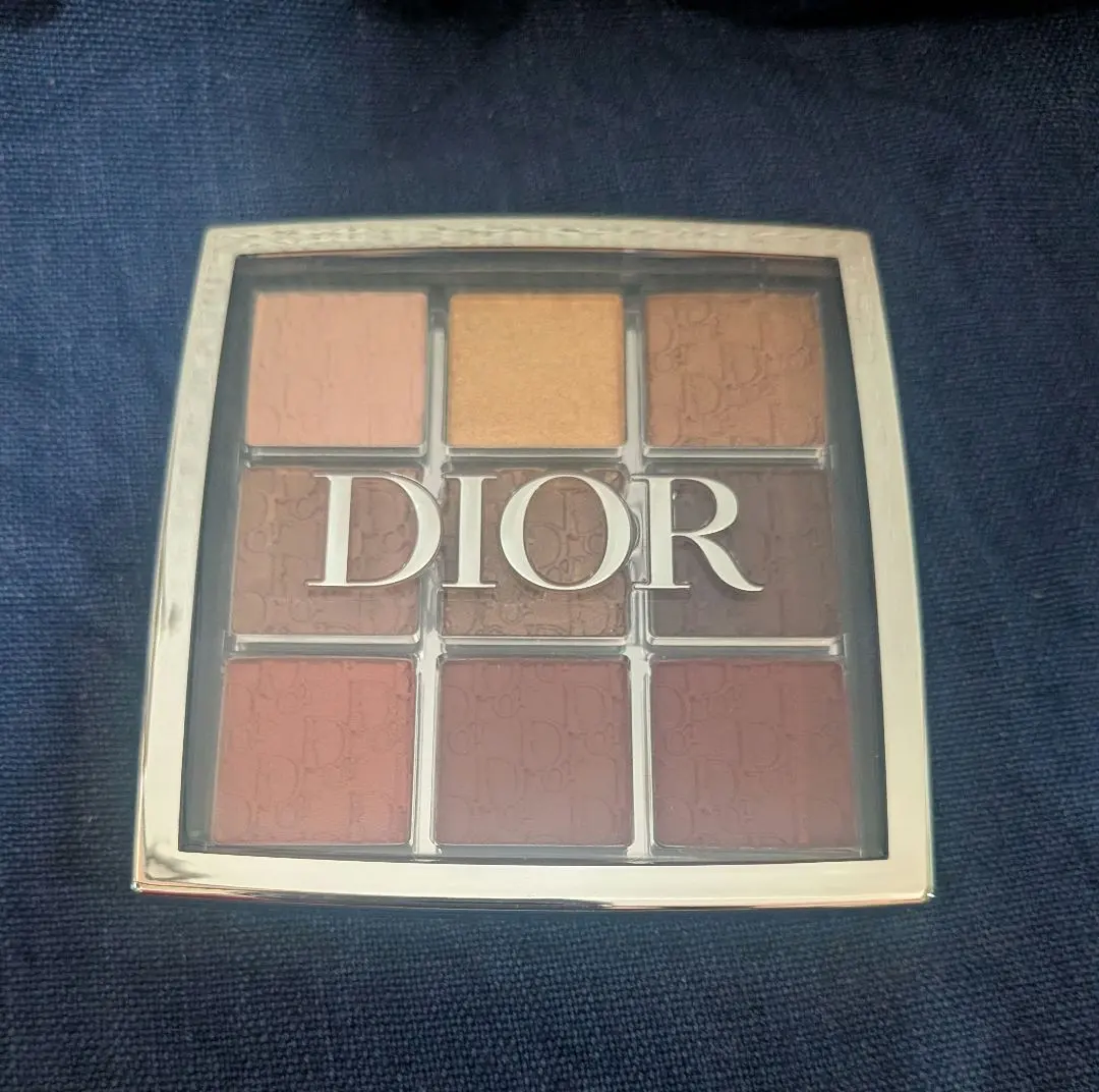 迪奧 後台眼影彩盤 010 的縮圖