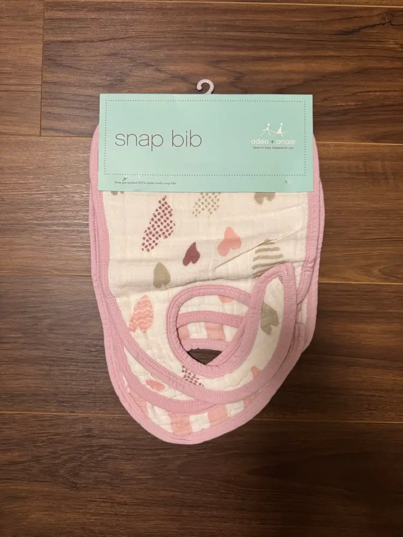 已降價！【未使用品】snapbib aden + anais 的縮圖