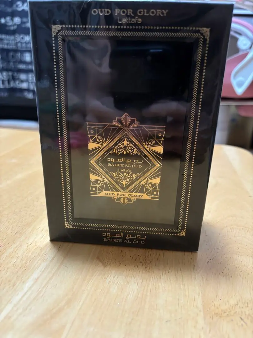 ラッタファバディー アル ウード ウード フォー グローリー EDP 100ml Amazon | ラッタファ バディー アル ウード ウード フォー