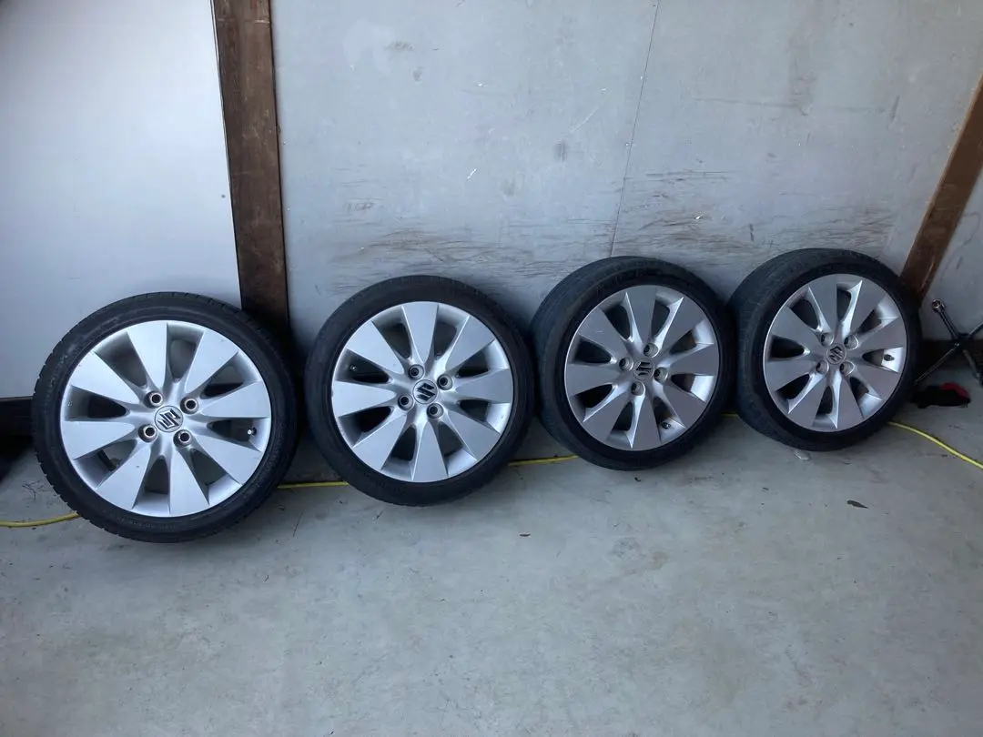ナイキ　トヨタ純正　鉄ホイール　軽カー流用 ホイールドレスアップの最新トレンドはアルミよりホイール