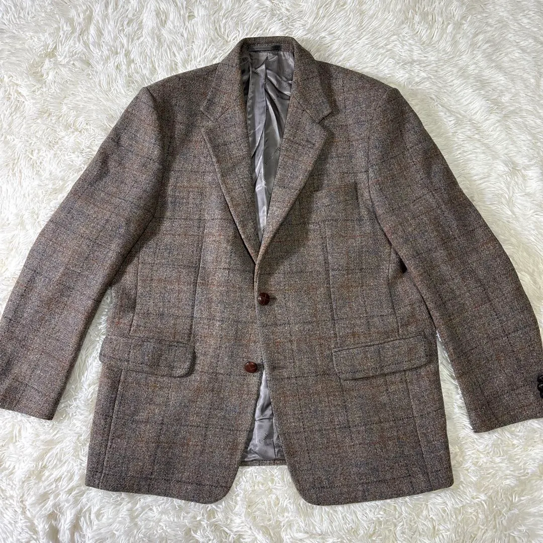 Thumbnail of Harris Tweed tailored jacket with walnut buttons