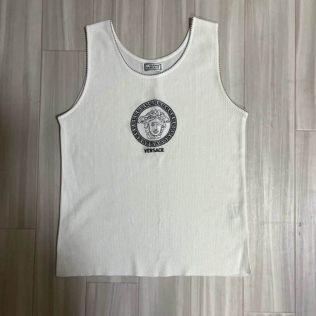 VERSACE ベルサーチ　タンクトップ　中古美品 2025年最新】ヴェルサーチェ(ヴェルサーチ) レディース タンク