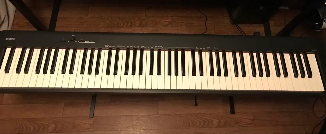美品CASIO カシオ電子ピアノCDP-S110BK イアホン、金属ペダル付き