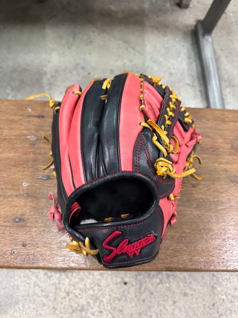 ④Rawlings グラブレス 収納袋付き　軟式外野　鈴木誠也モデル 限定 ローリングス 軟式 外野手用グローブ 鈴木誠也モデル グローブ