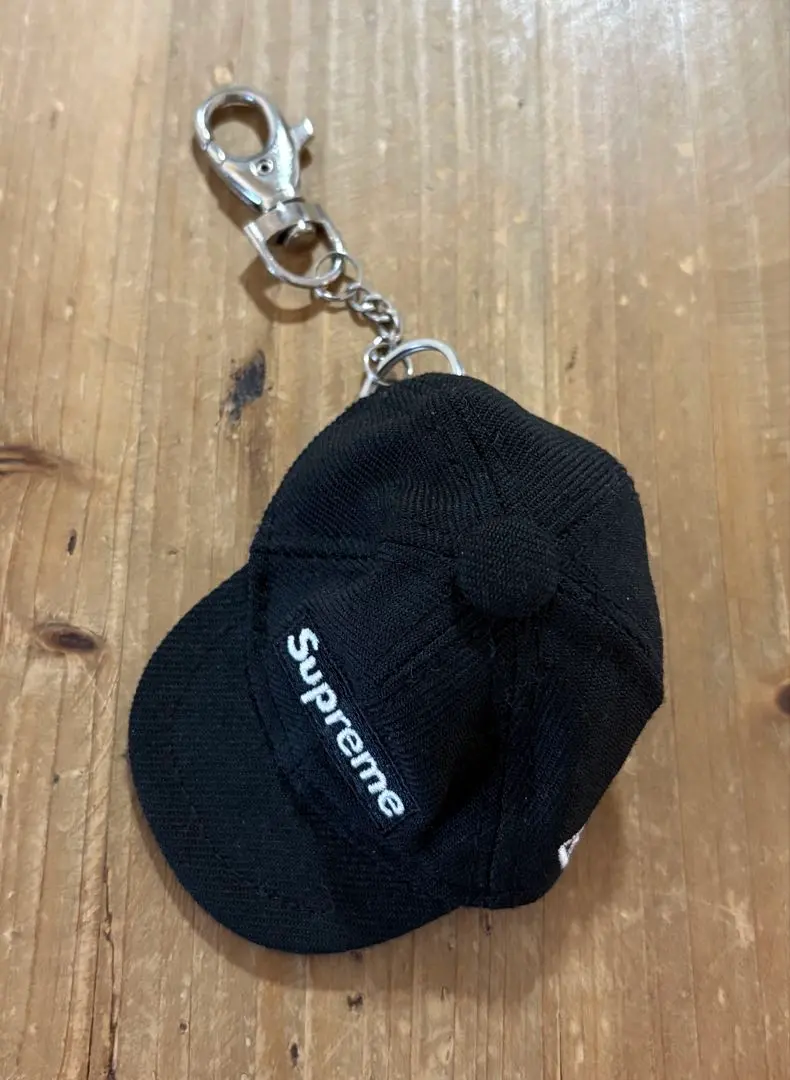 別注 NEW ERA yankees レザー キーホルダー supreme 2025年最新】supreme new era キーホルダーの人気アイテム