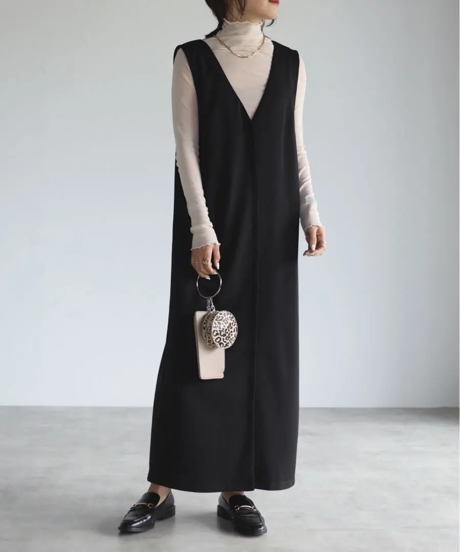 Thumbnail of apretro V-neck Long Jumper Skirt - 3-Way