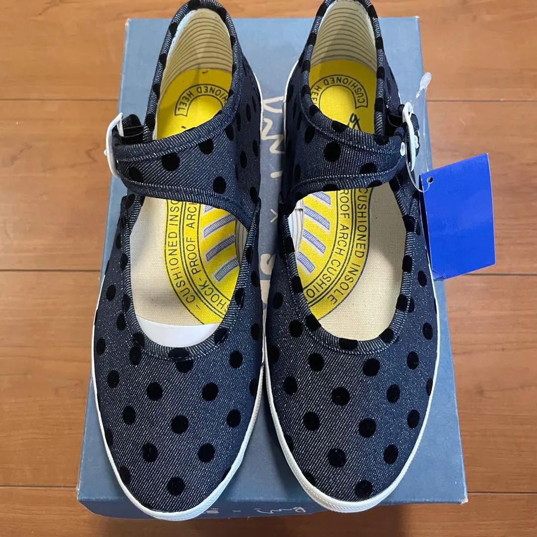 【美品】keds カンフーシューズ　ストラップシューズ セール】 Keds:チャンピオンストラップシューズ （フラット
