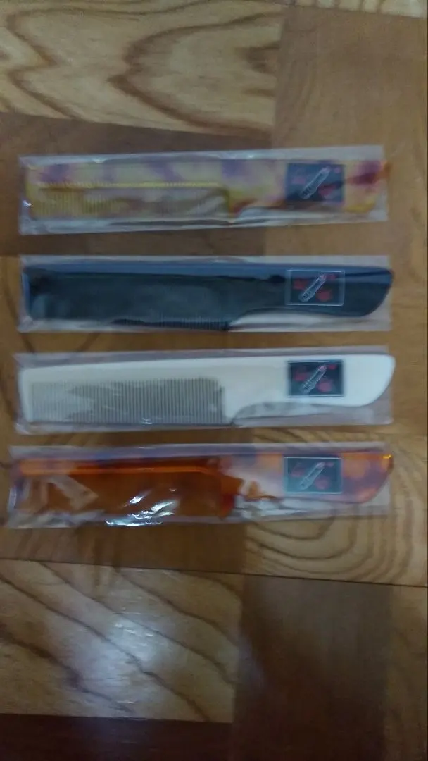 Thumbnail of Deadstock Calcoq Unused Comb Set Cream Soda Pink Dragon