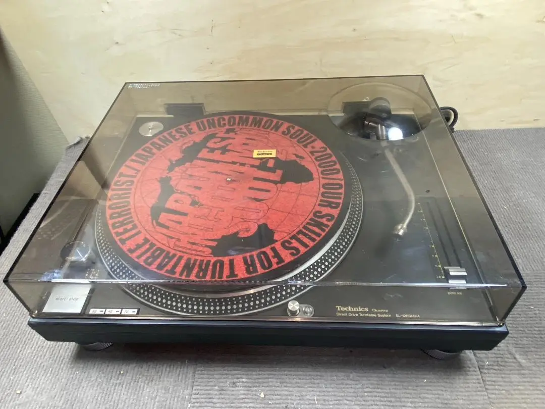 29 technics SL-1200mk4 ターンテーブル 29 technics SL-1200mk4 ターンテーブル