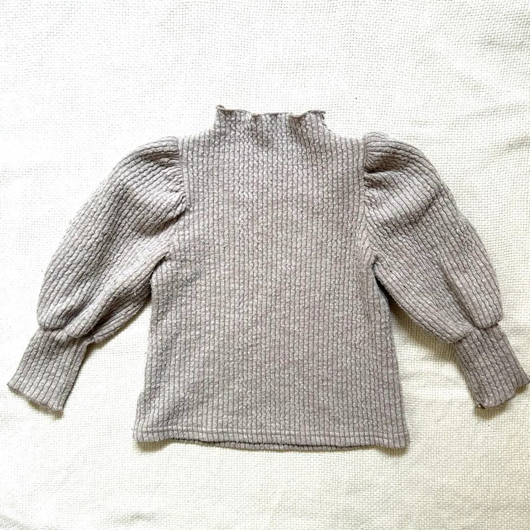 Thumbnail of Korean children's clothing, girls' tops