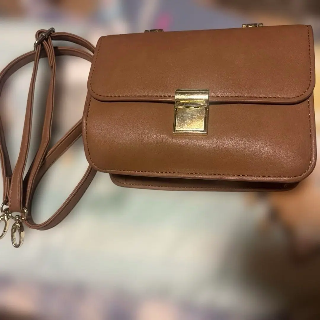 Thumbnail of Brown shoulder bag