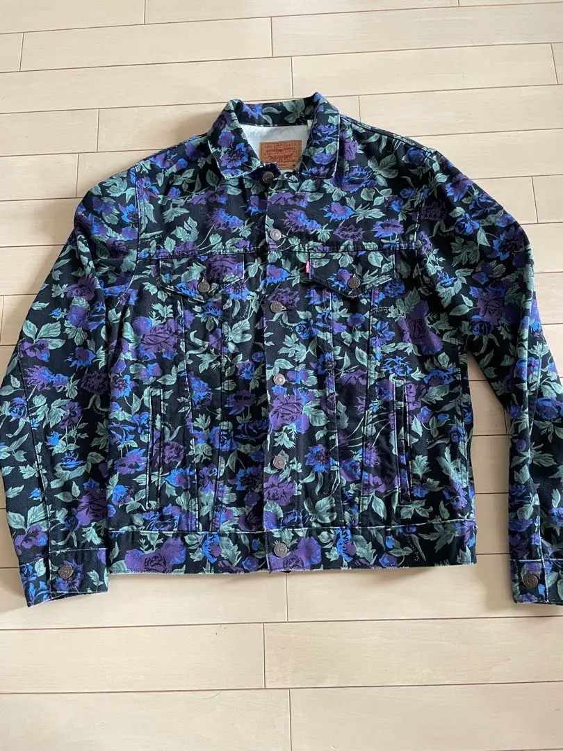 ハブ酒さま専用Supreme/Levi's Roses Trucker s-l400.jpg