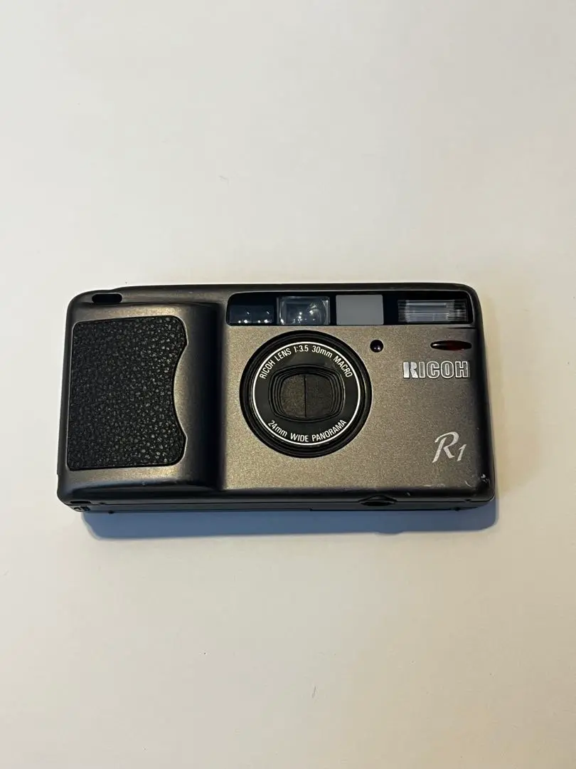 良品　リコー R1s 30mm F3.5 コンパクトフィルムカメラ　B816 良品 リコー R1s 30mm F3.5 コンパクトフィルムカメラ B816