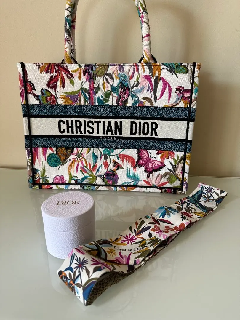 2025年最新】dior ミッツァ バタフライの人気アイテム - メルカリ
