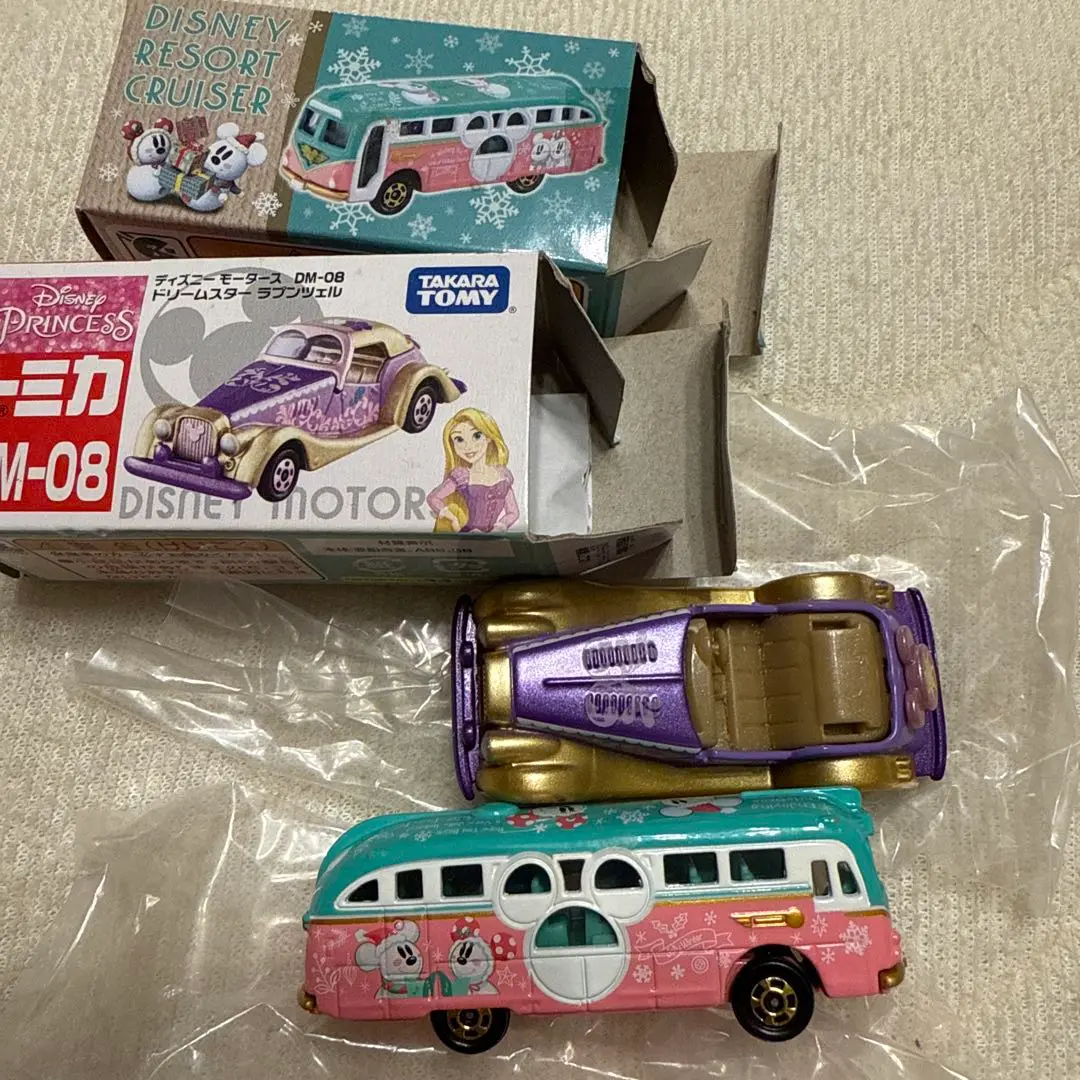 ディズニー　トミカ　リゾートクルーザー　トミカTシャツセット　金メッキ ディズニー トミカ リゾートクルーザー トミカTシャツセット 銀