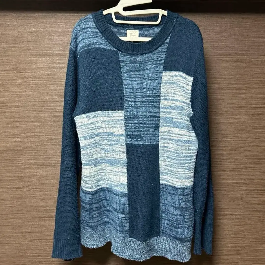 L 尺寸 Revo 針織毛衣 深藍色 藍色 的縮圖
