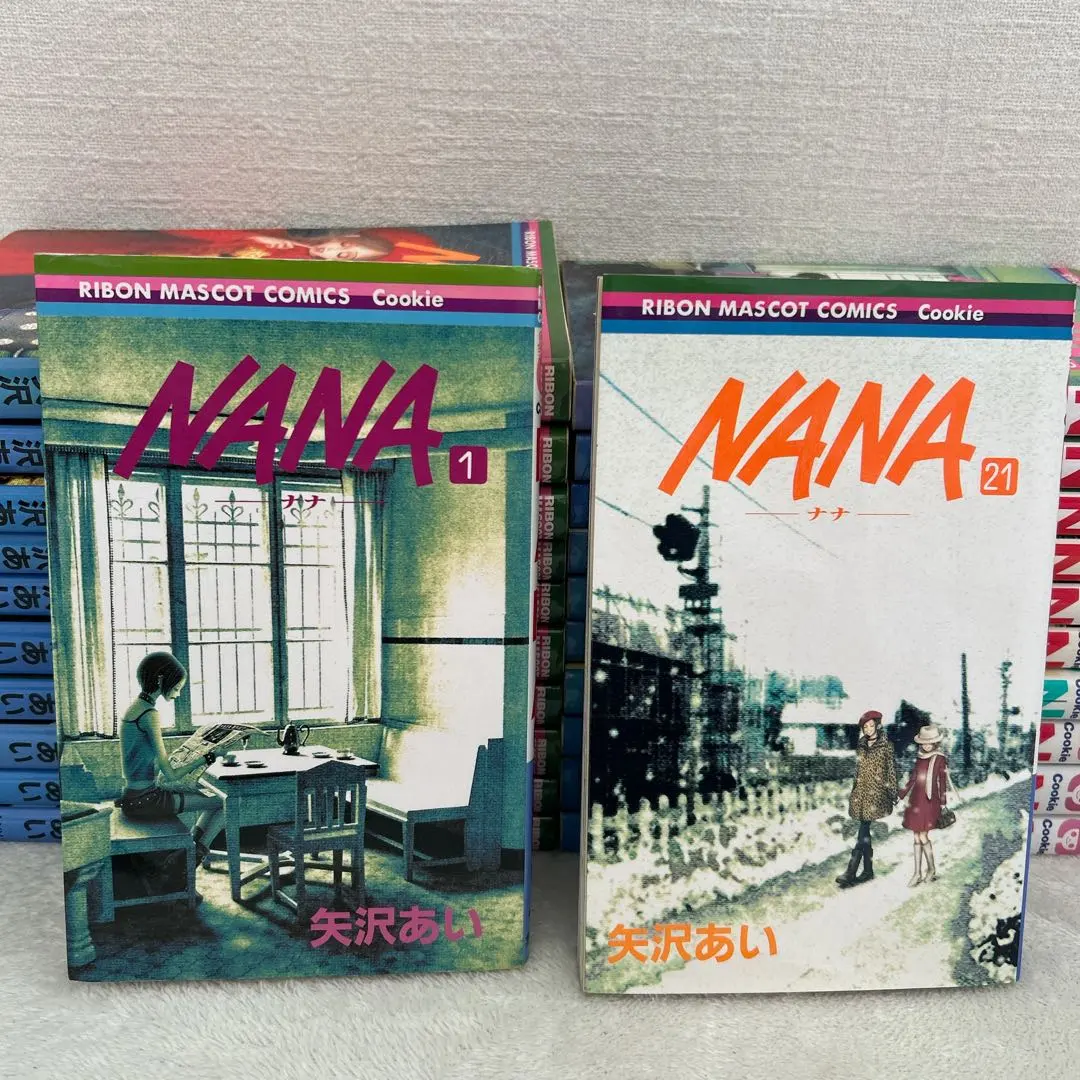 Thumbnail of NANA - Nana - Complete 21 Volumes + Nana & Hachi NANA Volumes 7.8 Set