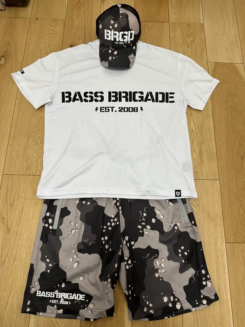 ウルフダウン バスブリゲード エリートドライフーディ Hoodie & Sweatshirts