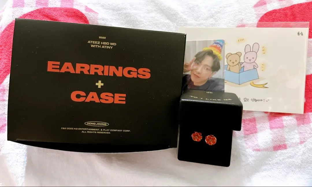 新品未開封 ATEEZ ホンジュン センイル MD ピアス ポスカ トレカ