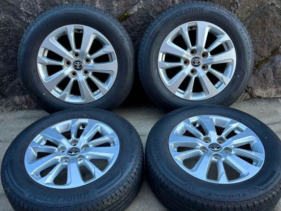 【室内保管美品】トヨタヤリスクロスG純正16インチアルミホイール4本 2025年最新】ヤリスクロス 純正ホイール 16の人気アイテム