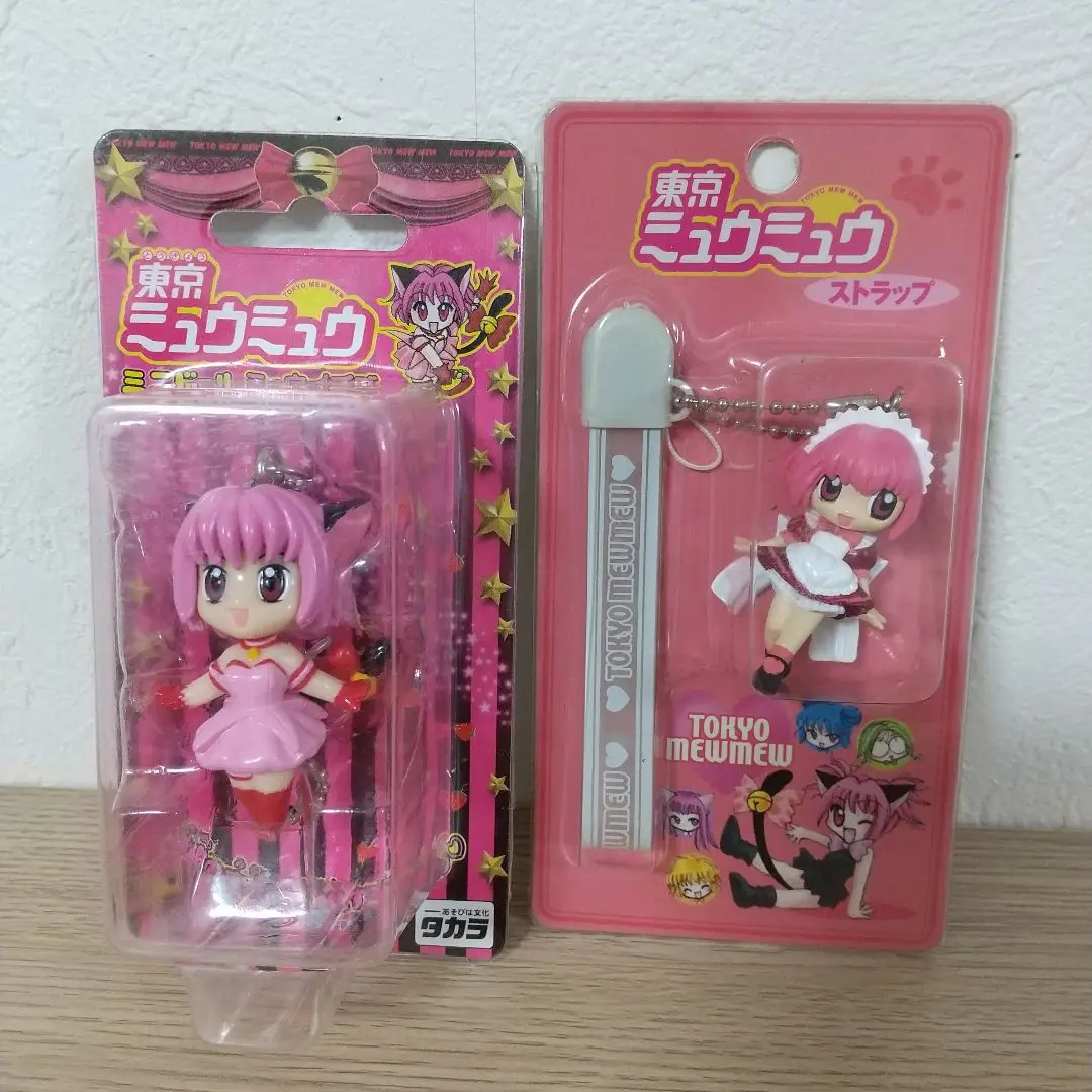 【希少品】東京ミュウミュウ ストラップ フィギュア ミュウいちご 当時品 希少品】東京ミュウミュウ ストラップ フィギュア ミュウいちご