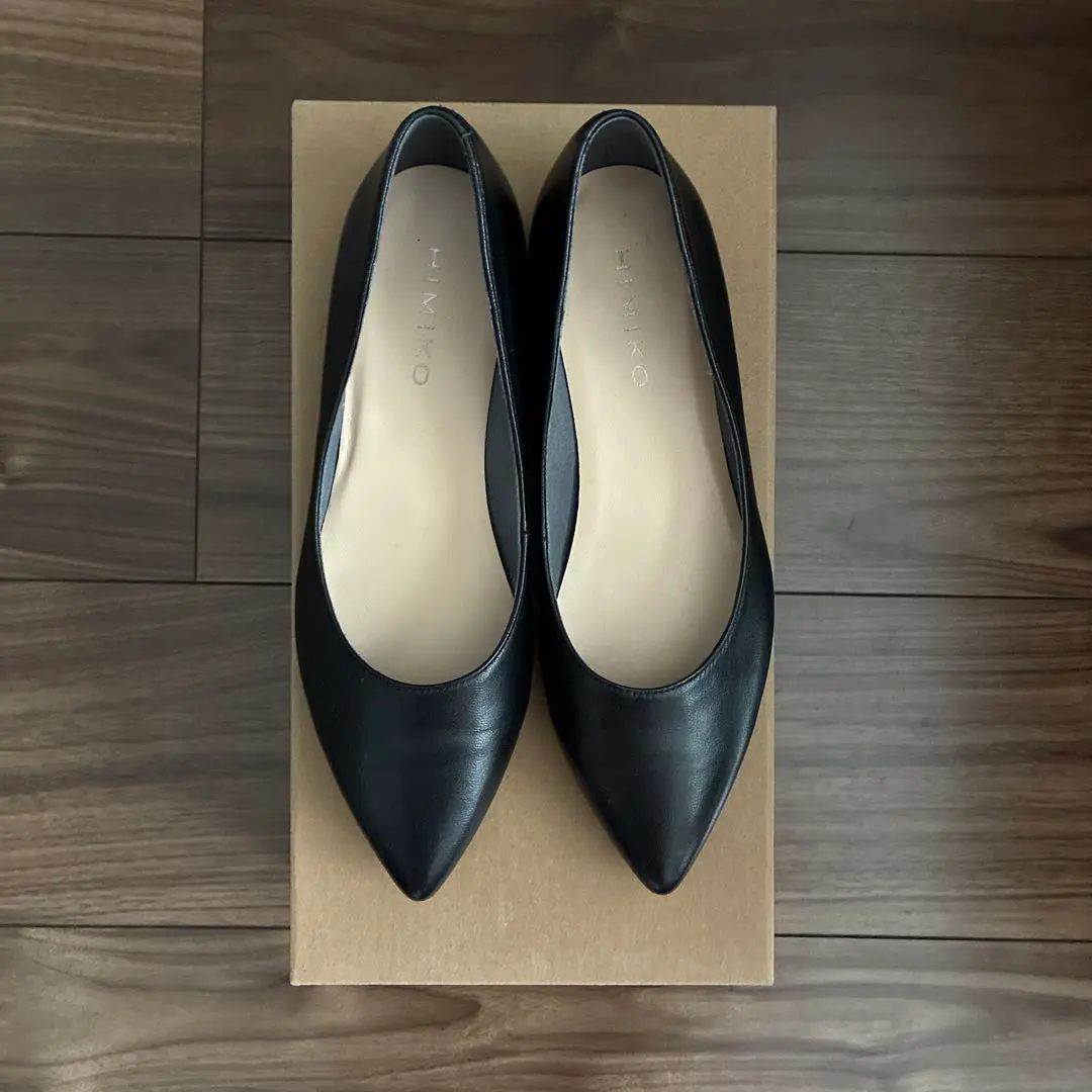 HIMIKO 黑色尖頭平底鞋 22cm 的縮圖