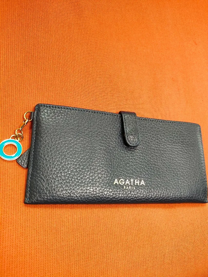 ふーじー　AGATHA アガタ ピンクゴールド 牛革 チェーン付き 長財布 AGATHA アガタ ピンクゴールド 牛革 チェーン付き 長財布 - メルカリ