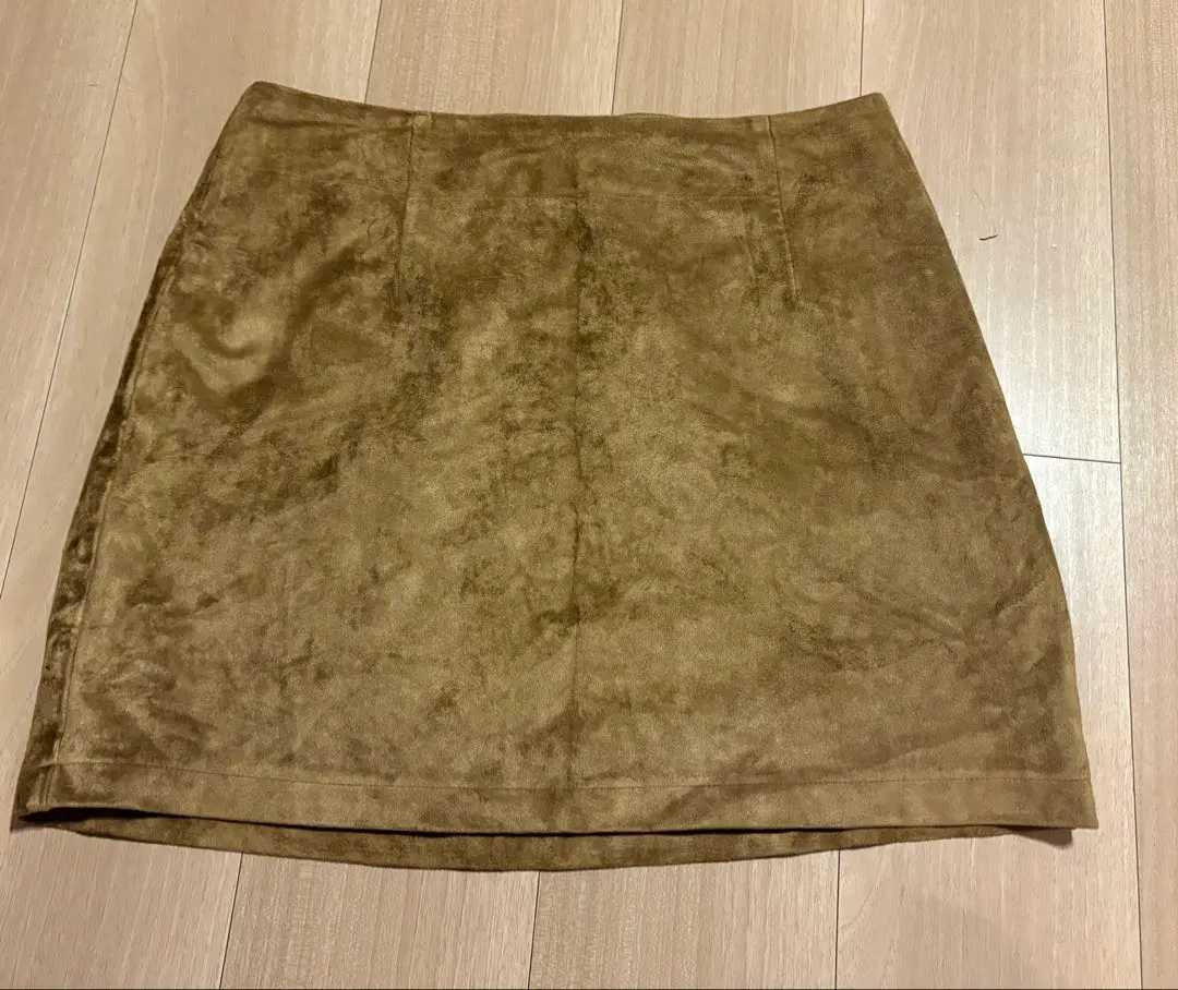 Thumbnail of Miniskirt