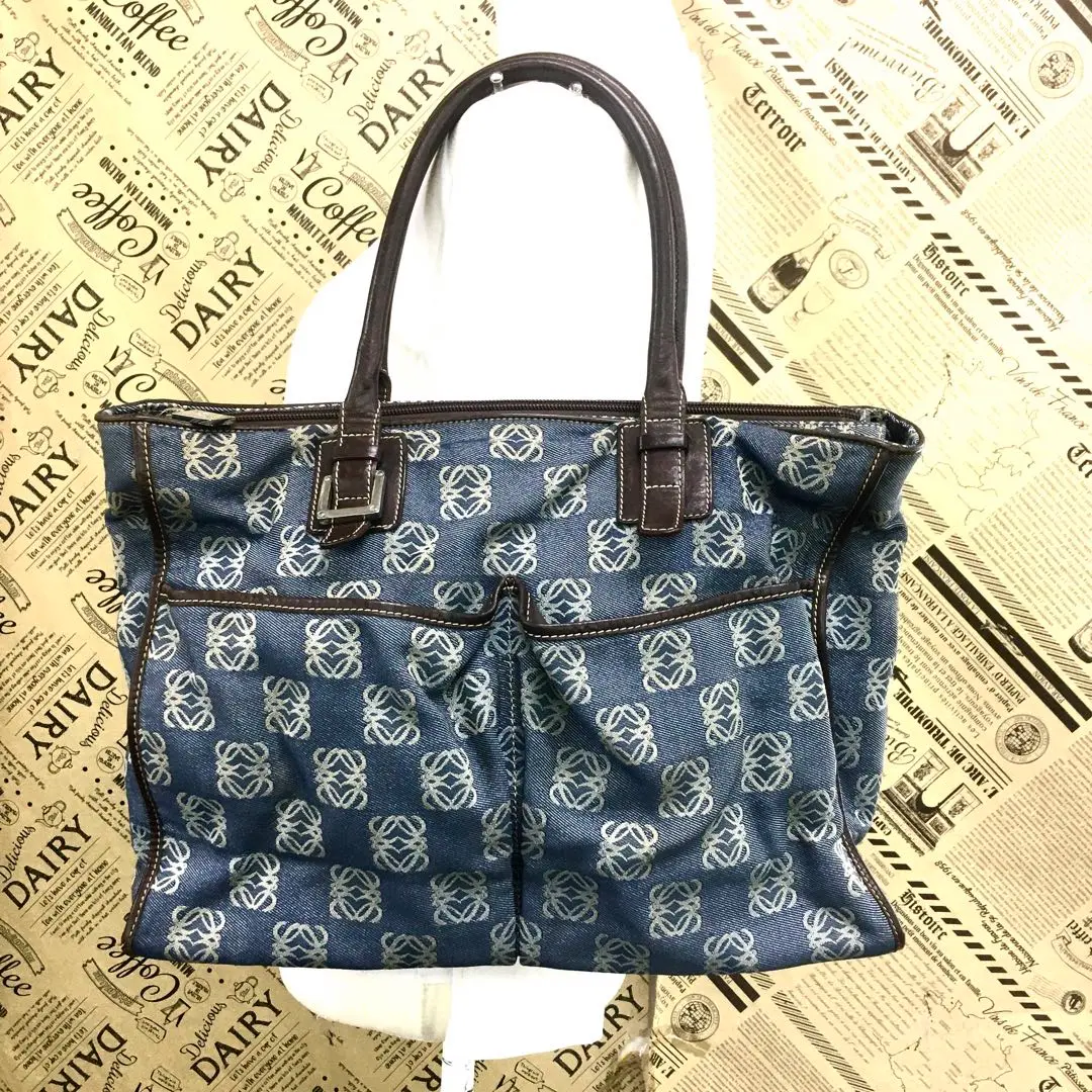 希少✨LOEWE リピートアナグラム トートバッグ デニム ブルー A4可能 2025年最新】ロエベ デニム トートの人気アイテム - メルカリ