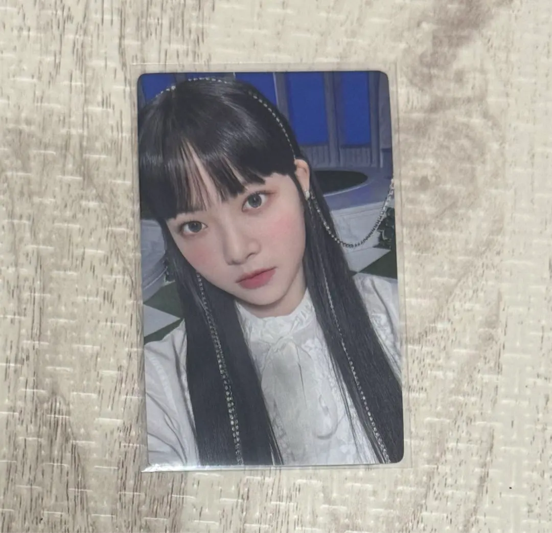 ウンチェ fearless 通常盤 小卡 的縮圖