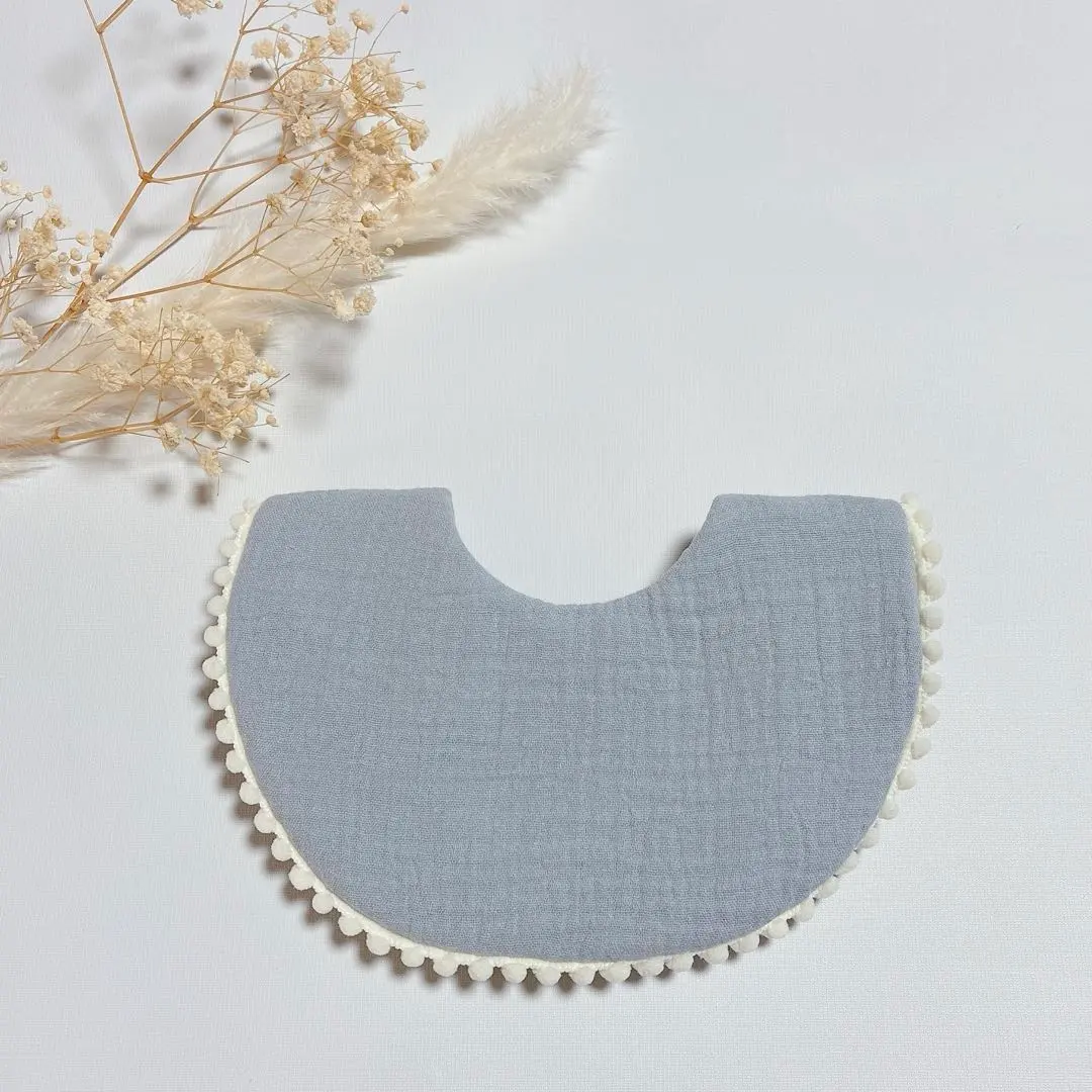 Thumbnail of 065 Handmade Cute Round Egg Bib Poko Poko Lace