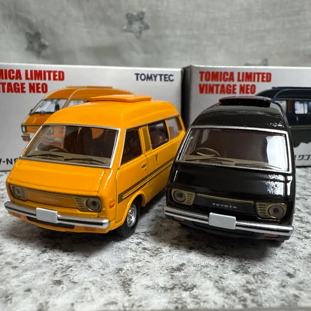 新品未使用トミカリミテッドビンテージネオ　 トヨタタウンエースワゴン2台 トミカリミテッドヴィンテージ NEO 1/64 トヨタ タウンエース