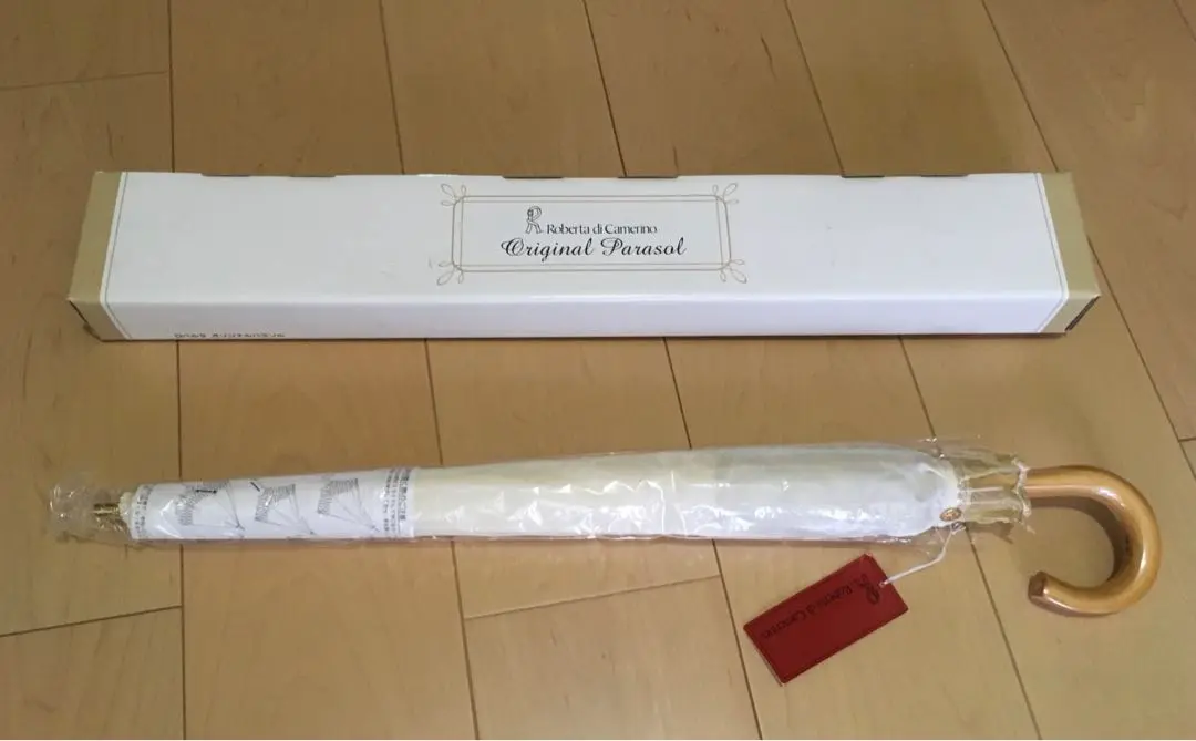 く*プ様 セリーヌ✕ノエビアノエビア化粧品　ノベルティ長傘 2025年最新】ノエビア傘の人気アイテム - メルカリ