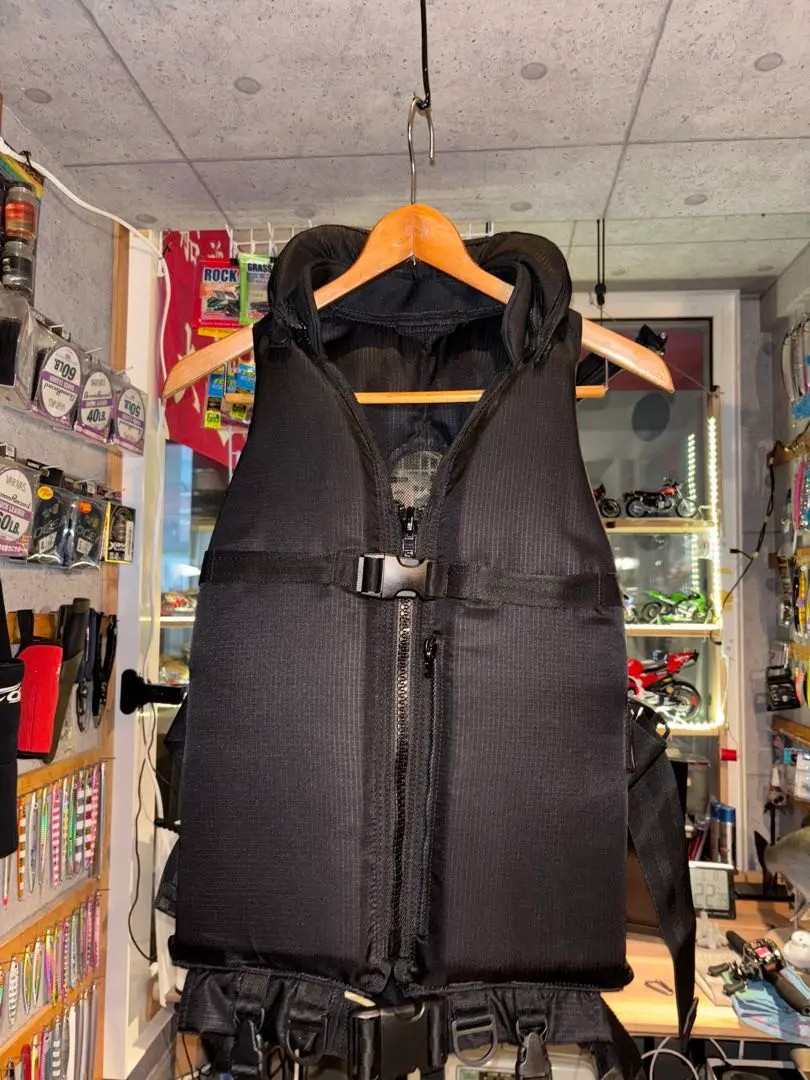 【中古/美品】 ラグゼ スペクトラロックトレック PFD LE-902   /ST016M 中古/美品】 ラグゼ スペクトラロックトレック PFD LE-902