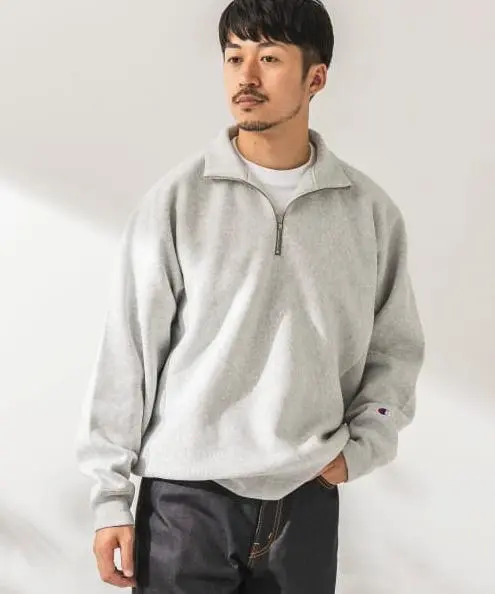 M470 別注　champion × SENSE OF PLACE ハーフジップ Champion（チャンピオン）の「『別注』champion×SENSE OF PLACE