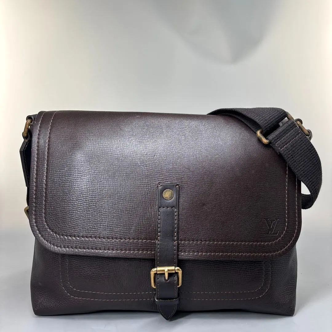 Thumbnail of Excellent Condition Louis Vuitton Utah Omaha Shoulder Bag M92994 Brown