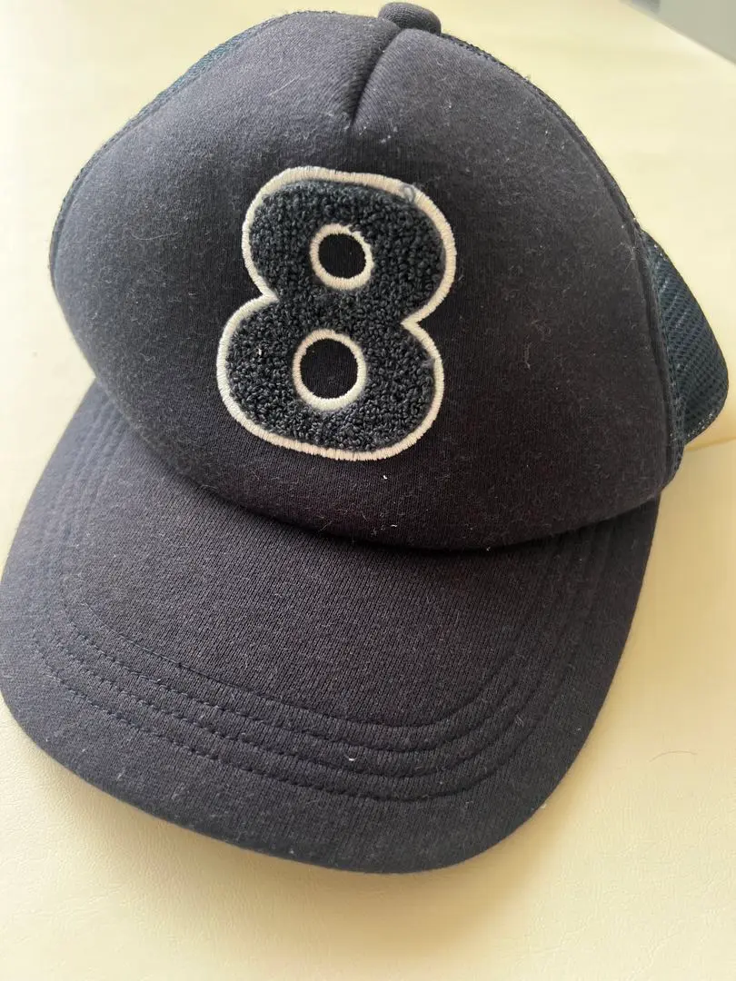 muta ネイビー トラッカーキャップ 数字8刺繍 muta ネイビー トラッカーキャップ 数字8刺繍