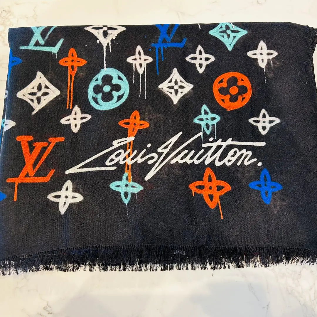 2025年最新】vuitton グラフィティーの人気アイテム - メルカリ
