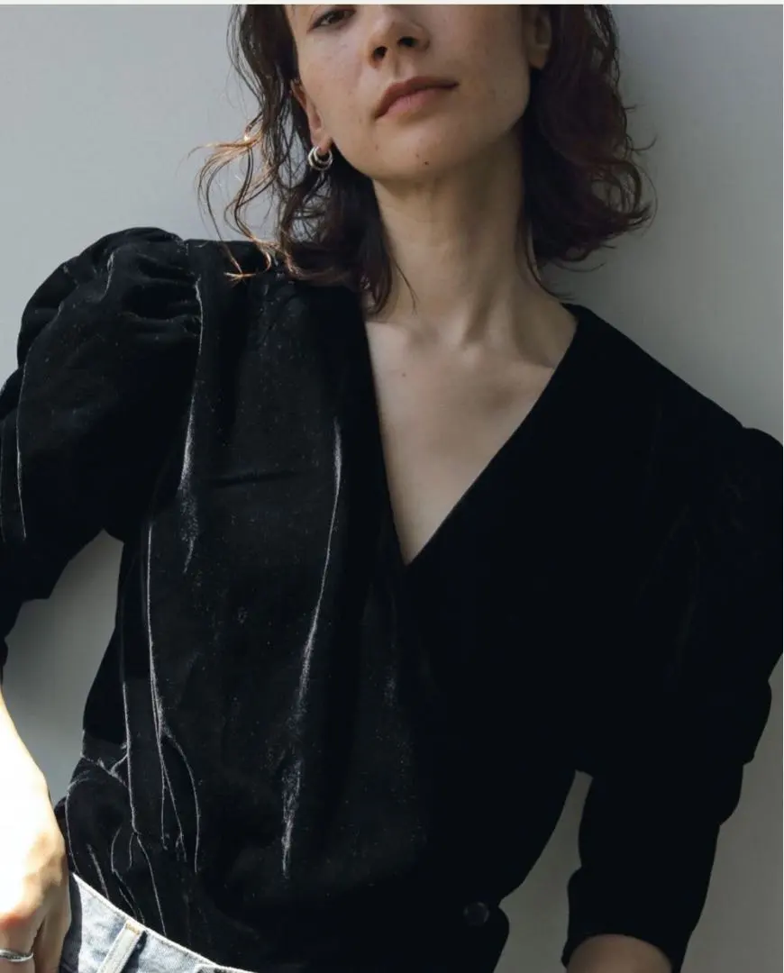2025年最新】gather velour blouse anukeの人気アイテム - メルカリ