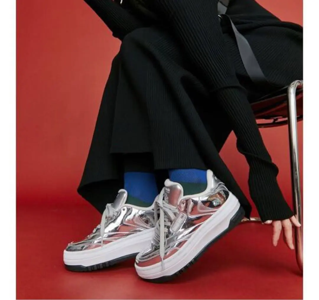 Reebok✖️UN3Dシルバー厚底スニーカー 37 【新品.未使用】 2025年最新】UN3D. reebokの人気アイテム - メルカリ