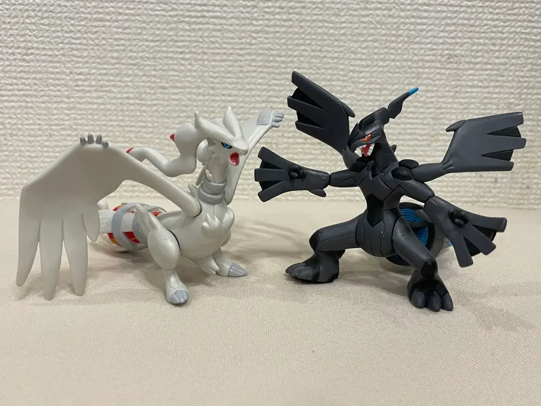 other - タカラトミー 希少 非売品 未開封 ゼクロム レシラム オーバードライブ限定 Takara Tomy - モンコレゼクロム&レシラムオーバードライブ