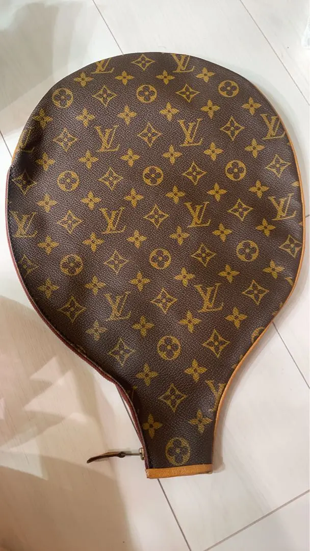 2025年最新】LOUIS VUITTON テニスの人気アイテム - メルカリ