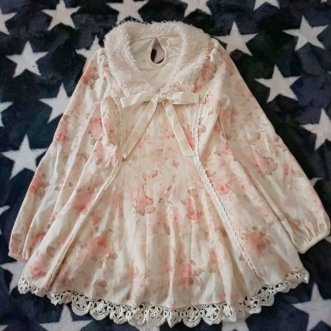Thumbnail of Deleting Today! Beautiful Condition, Rare Liz Lisa Warm Dress, Off-White Floral Pattern with Fur