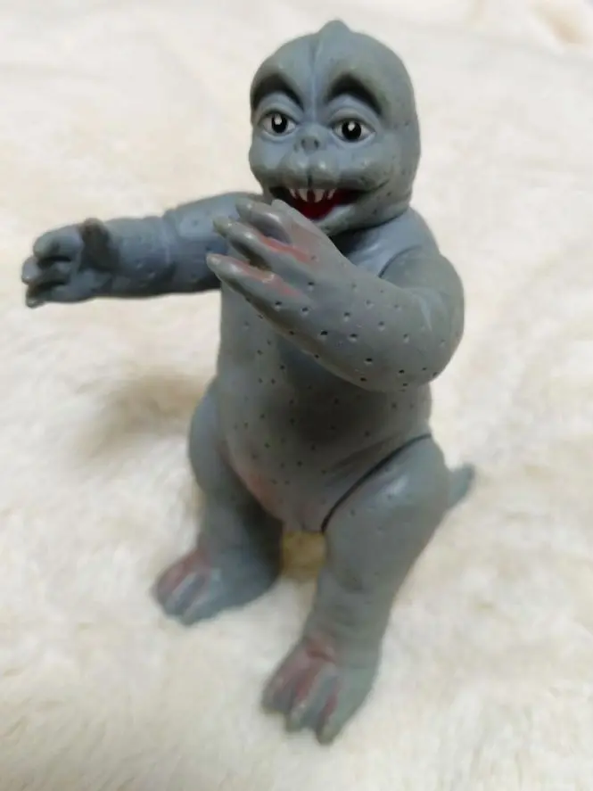 BANDAI - バンダイ　ゴジラ　フィギュア　日本製 Amazon.com: バンダイ(BANDAI) Kaiju King Series Godzilla