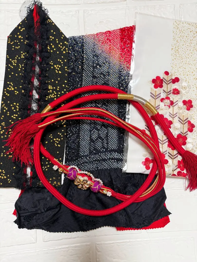 Thumbnail of New✧ No. A280 Obiage & Obijime & Kasane-eri & Hank collar 4-piece set for Seijin-shiki (Coming-of-Age Ceremony) Furisode (long-sleeved kimono)