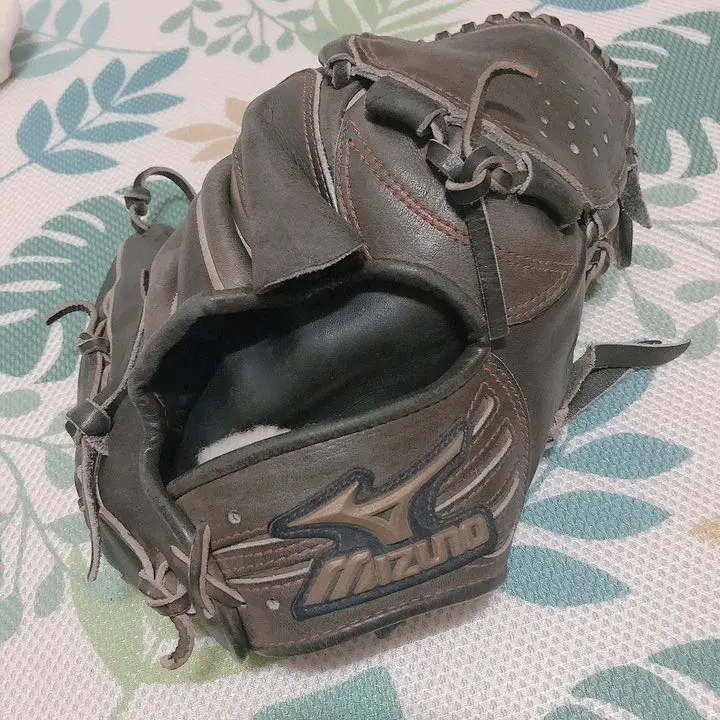 斎藤佑樹 ミズノ契約 使用用具 | 野球用品マニアックコレクター