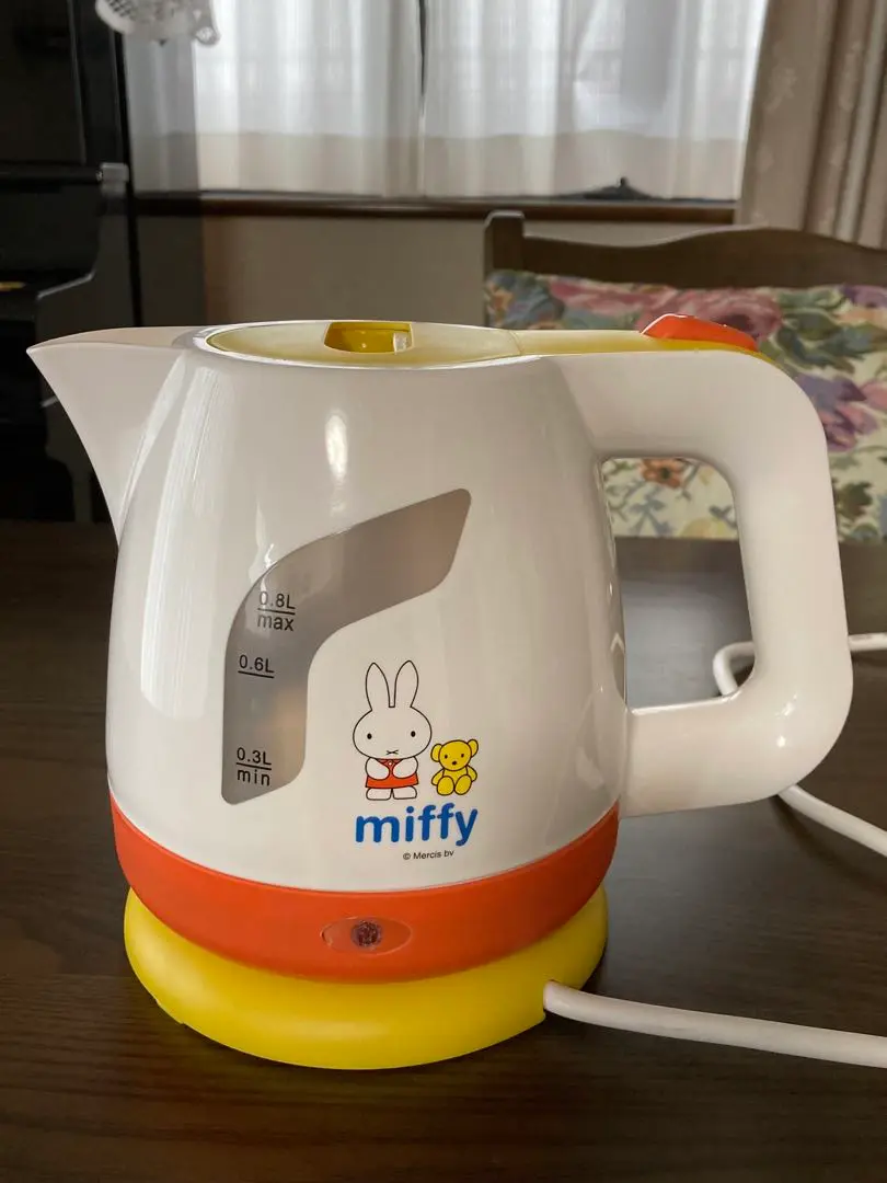 【非売品・新品】　Miffy ミッフィーの電動ポット 2025年最新】Miffy 電気ポットの人気アイテム - メルカリ