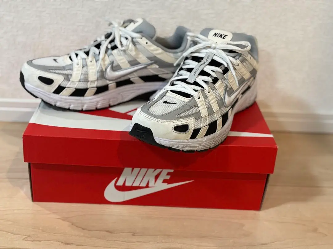 新品未使用　27㎝　P-6000 2025年最新】p6000 nike 27の人気アイテム - メルカリ
