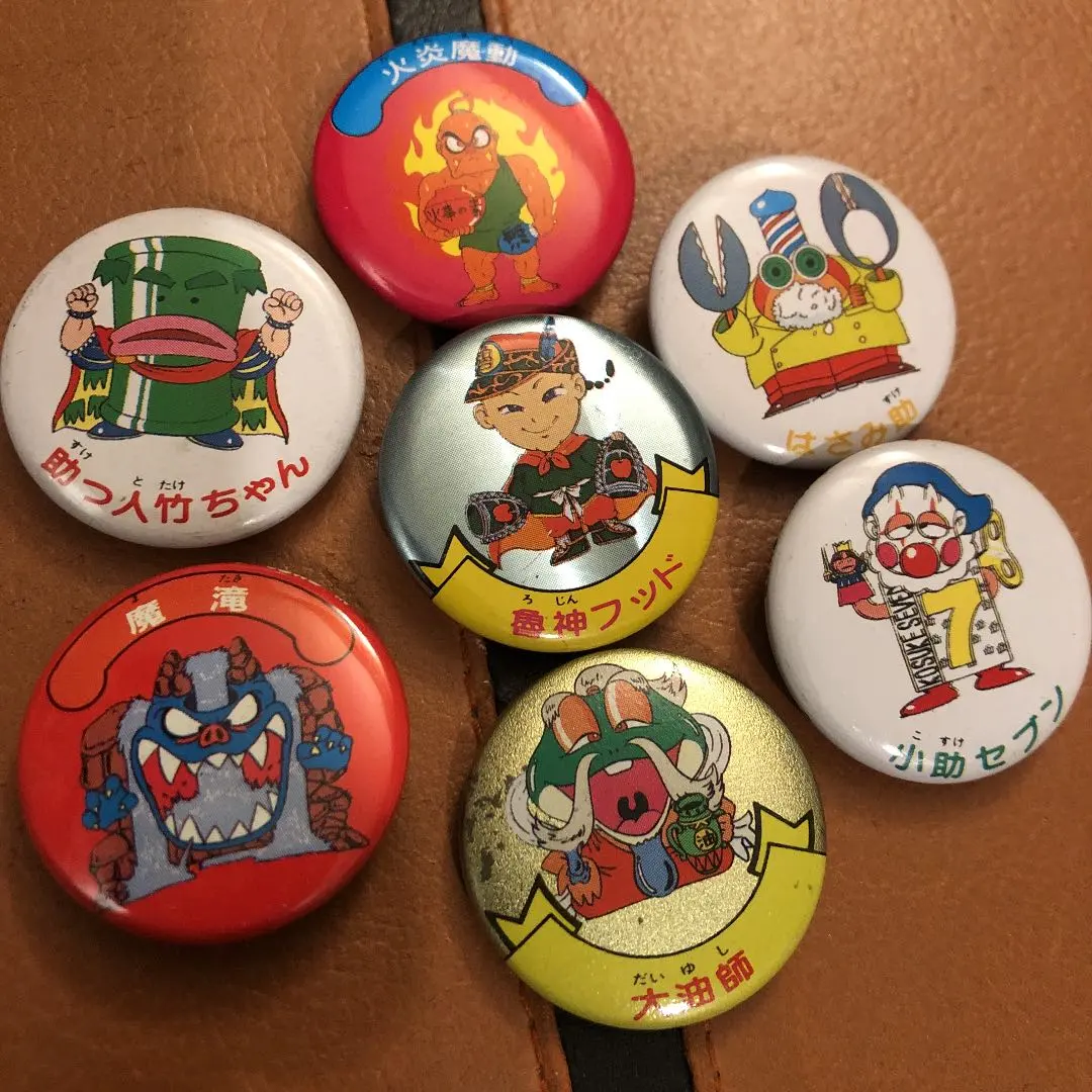Thumbnail of Bikkuriman Chocolate Character Can Badges