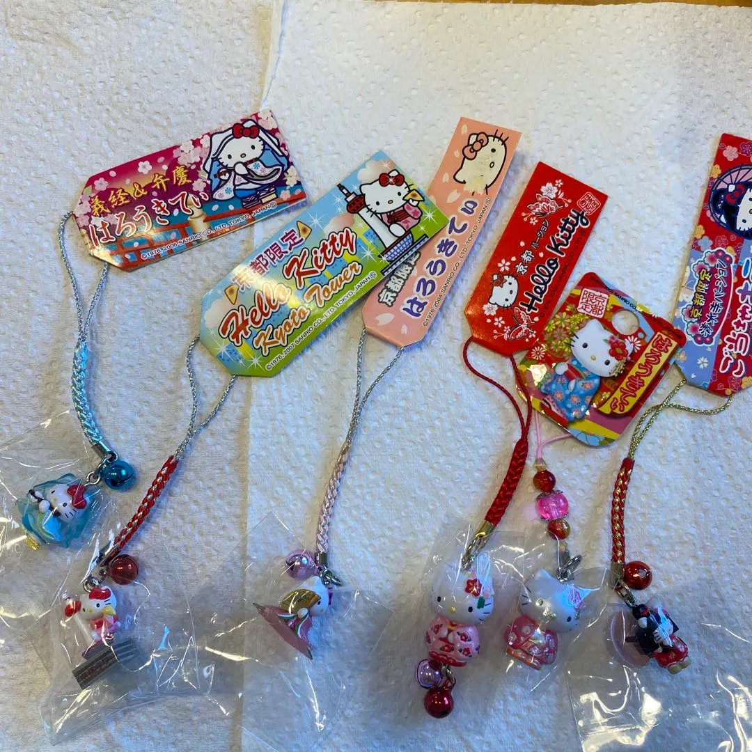 Thumbnail of Local Kitty (Hello Kitty) - Kyoto - 11 items: Amanohashidate, Hyakunin Isshu (One Hundred Poets), Maiko (Geisha apprentice), Tengu, Kimono, Benkei